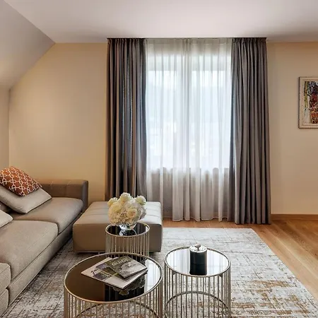 Residenz Alte Post Отель Бонадуц